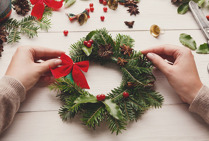 Couronne de Noël minimaliste à faire soi-même
